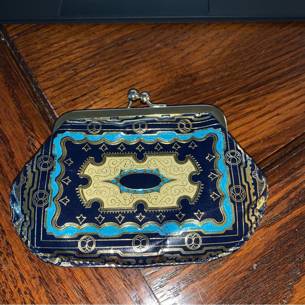 Gilded Italian coin purse with kiss lock - Picture 3 of 4